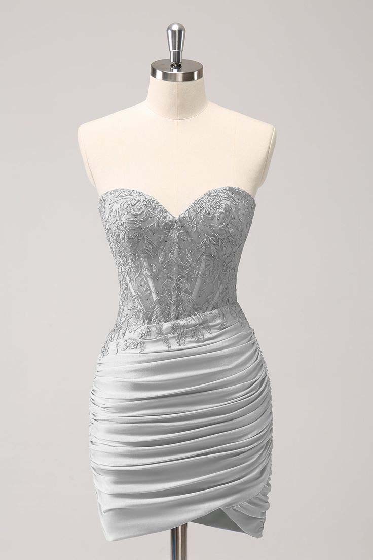Cocoslly Chic Sweetheart Sleeveless Pleated Short Homecoming Dress With Embroidery | Lavender Satin HC0085