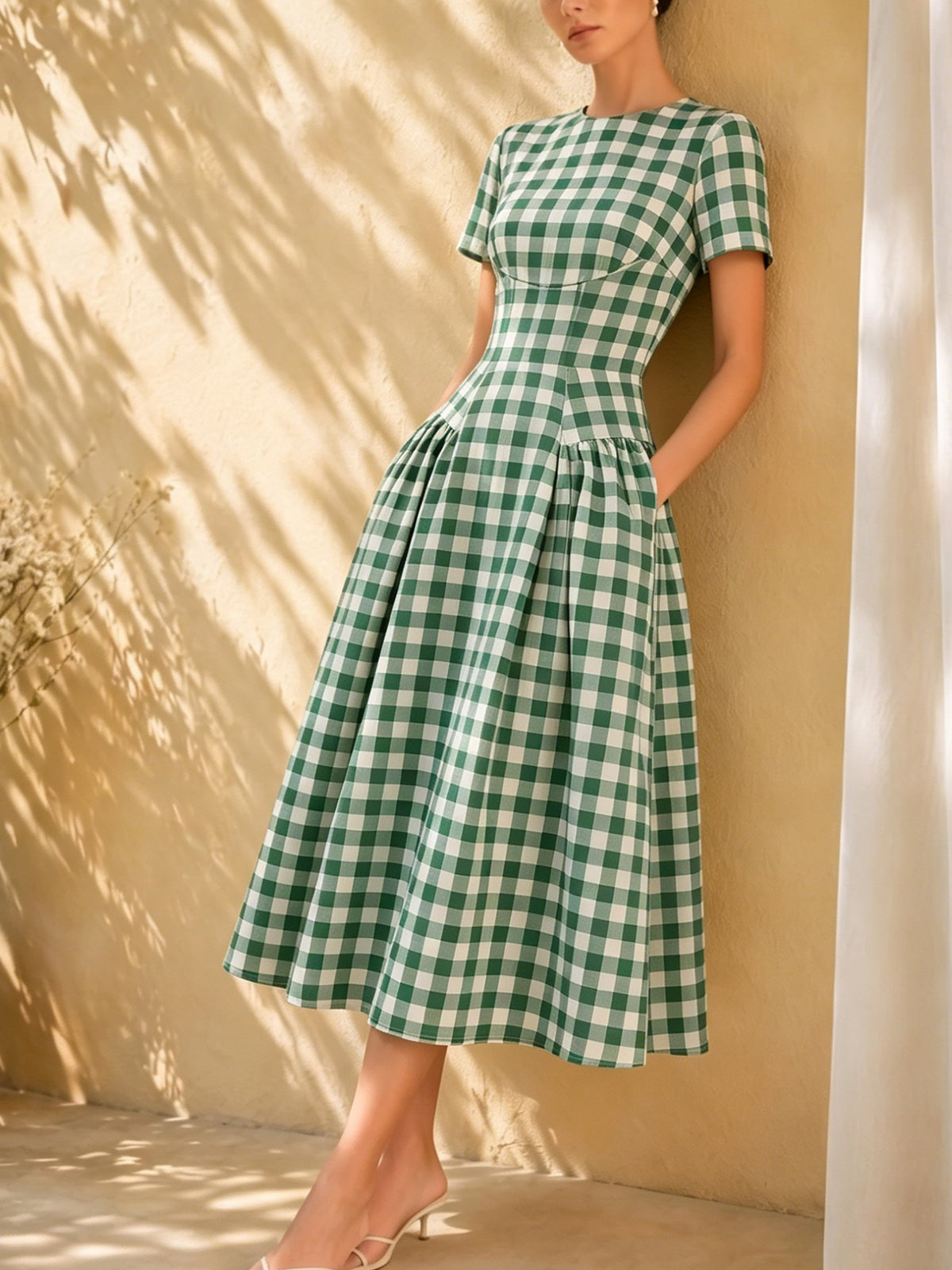 Midi Linen Dress, Short Sleeves, Round Neck, Plaid, Pocket Design, Vintage, Green