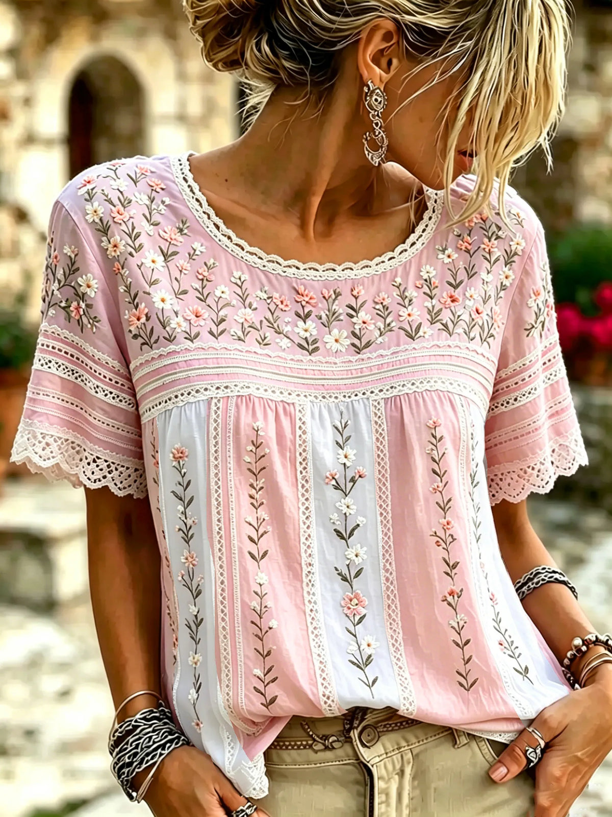Women's Small Floral And Lace Art Splicing Comfortable Cotton Linen Casual Round Neck Short Sleeve Top