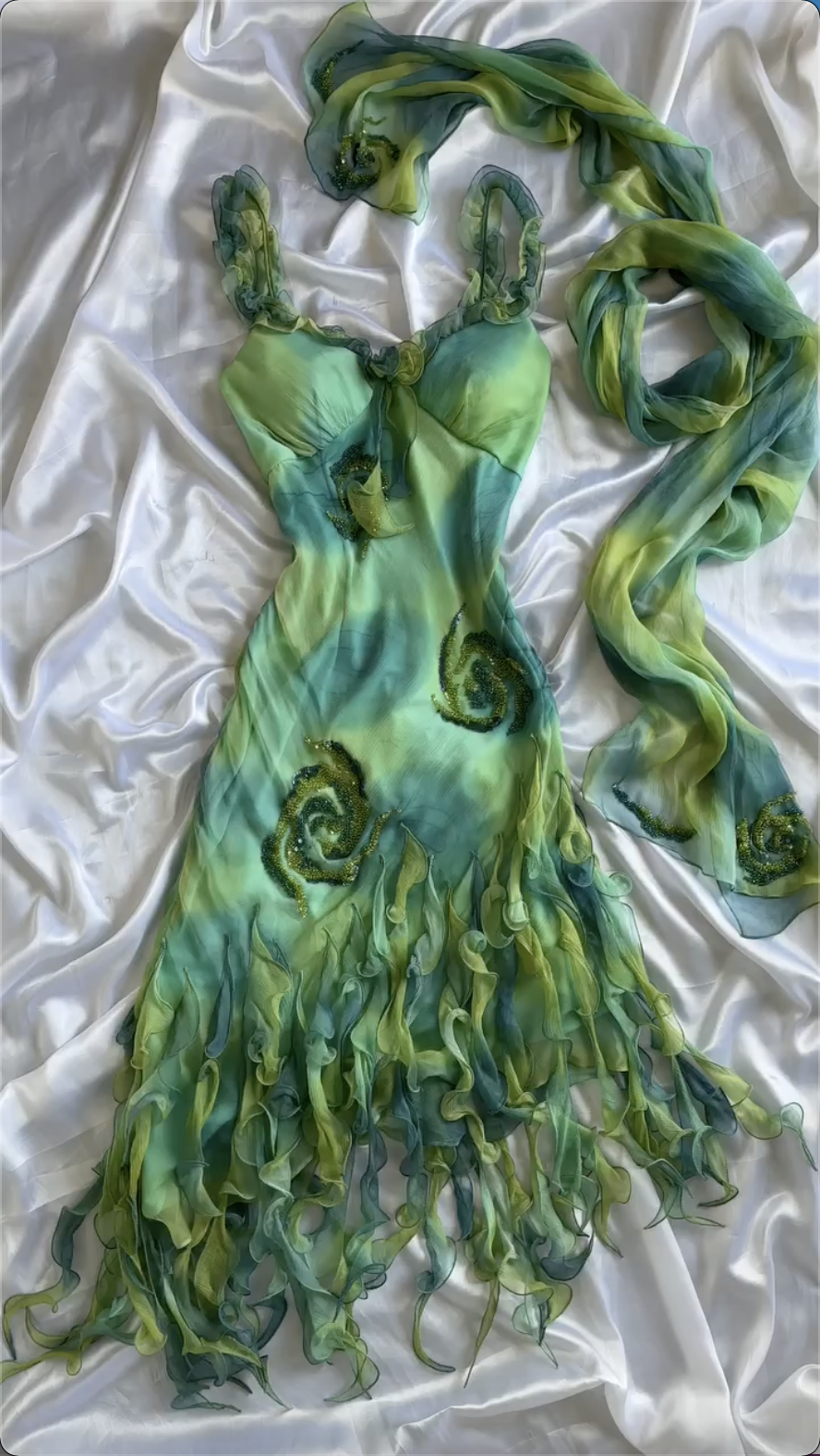 Beautiful fairytale dress🧚🏻