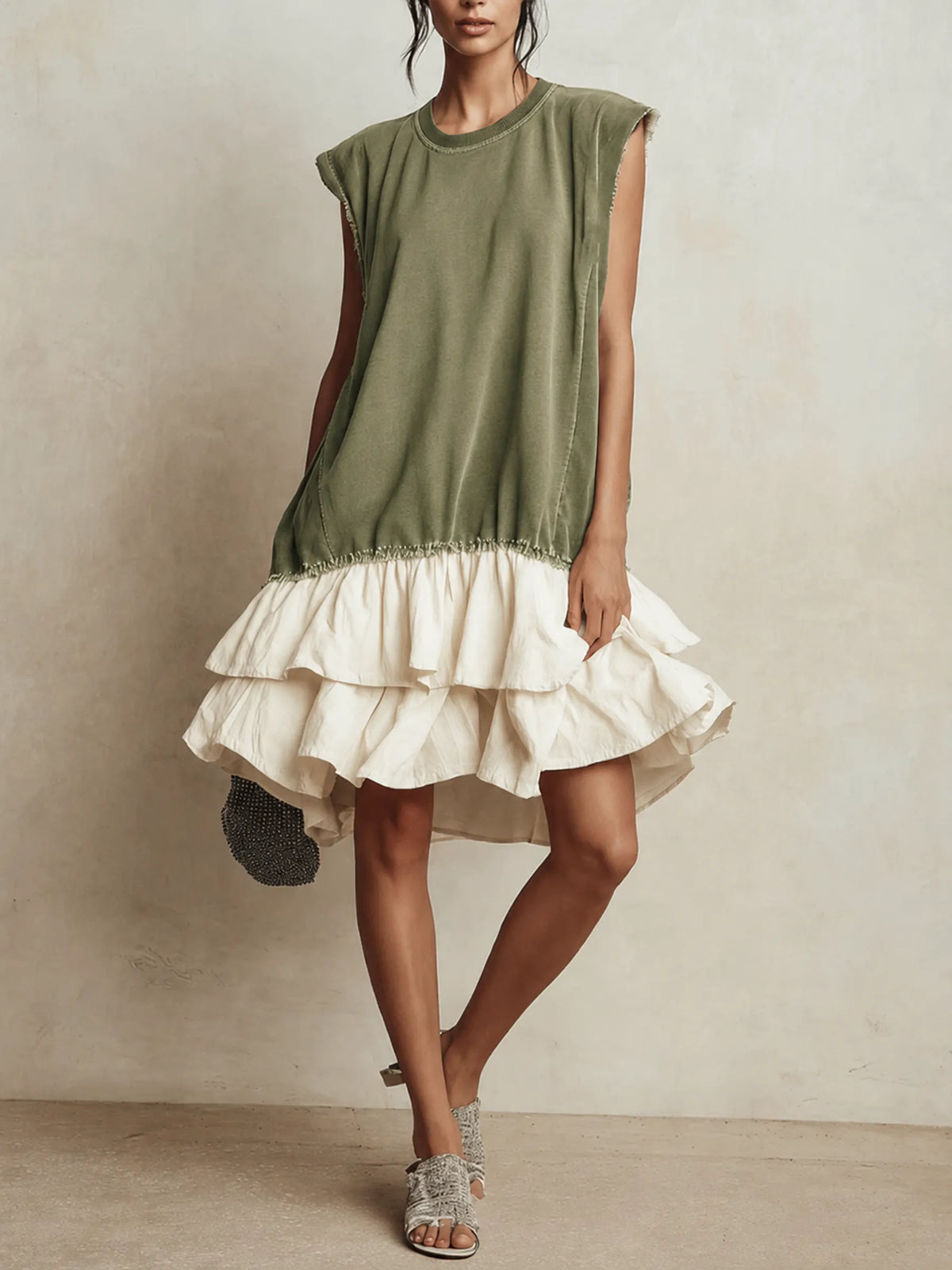 Contrast Raw Edge Tiered Ruffle Hem Sleeveless Mini Dress | Color Block Casual Loose Fit Vacation Dress